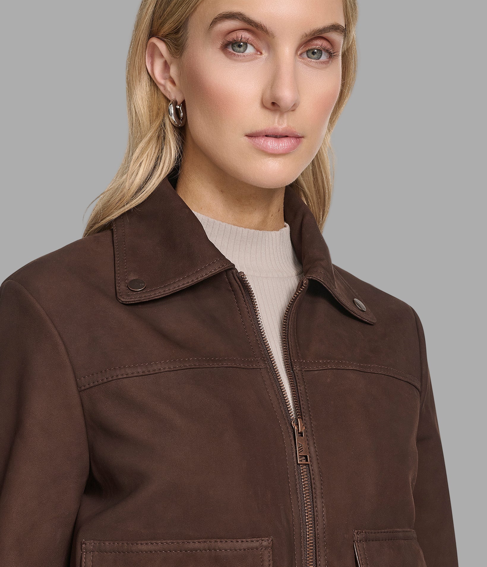 Lunetta Leather Trucker Jacket View 5 | Women's Collection Lunetta Leather Trucker Jacket View 5 | Women's Collection