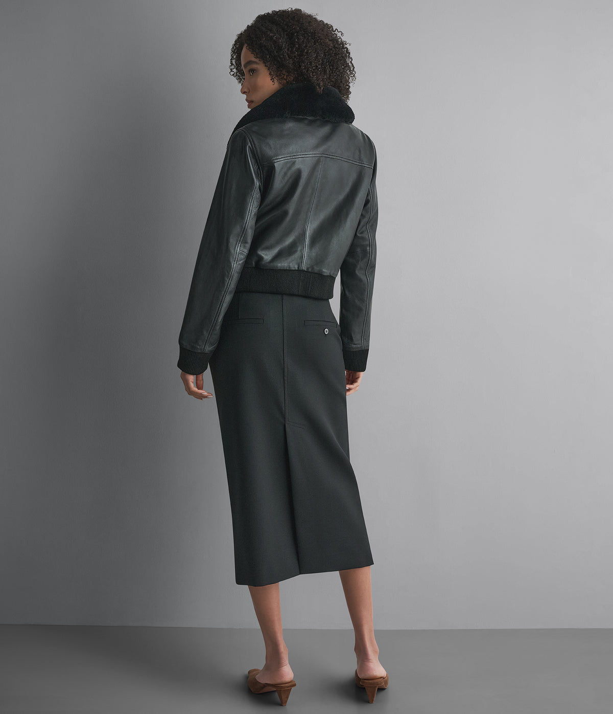 Avery Shearling Collar Leather Cropped Bomber Jacket View 3